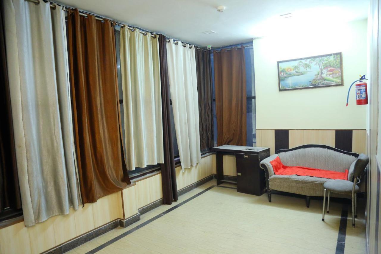 Aerocity Hotel Jindal Palace Delhi- A Well Hygiene Property"All Staff Vaccinated " Nova Deli Exterior foto