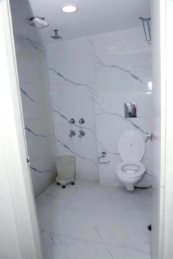 Aerocity Hotel Jindal Palace Delhi- A Well Hygiene Property"All Staff Vaccinated " Nova Deli Exterior foto